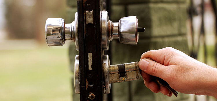 front door latch repair Clayton
